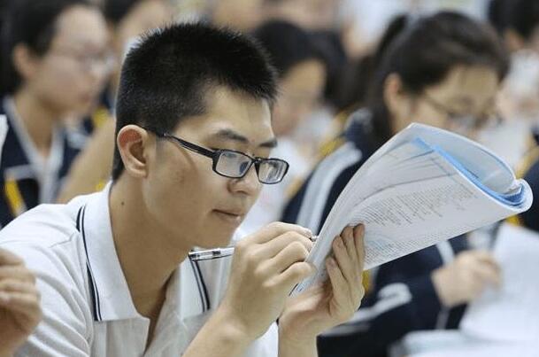 高考文言文分值增加，大量阅读是关键，答题技巧只是“加分项”