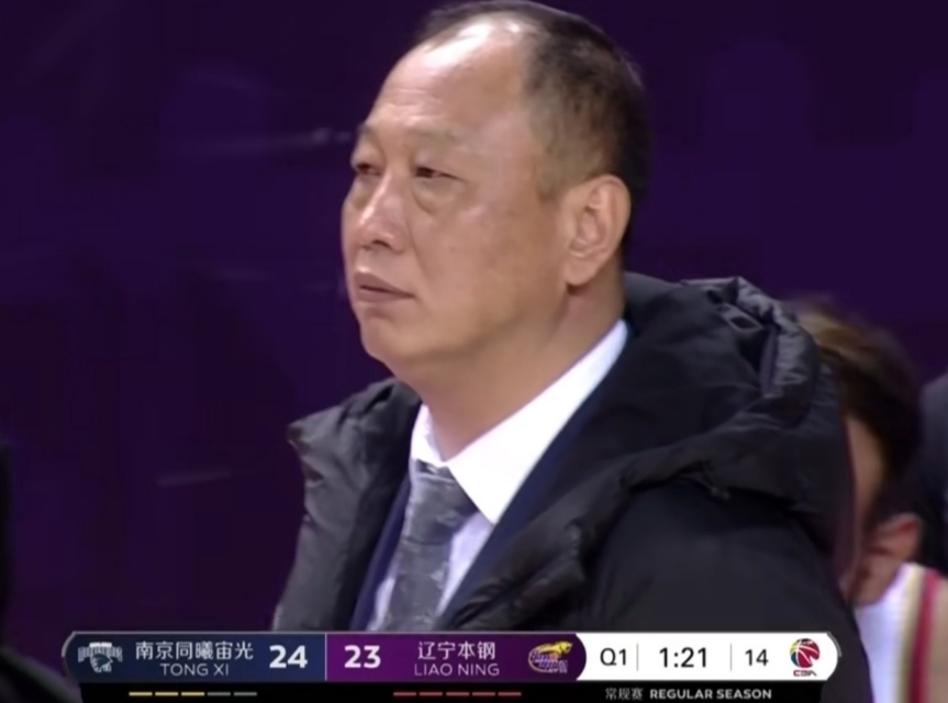 cba为什么叫指导（CBA绝杀大队的背后，站着神机妙算，知人善用的战术大师崔指导！）