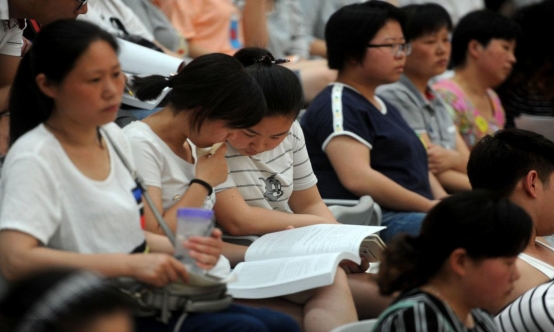 高考报考是选择省内还是省外？二者有何区别？聪明的考生都这样选