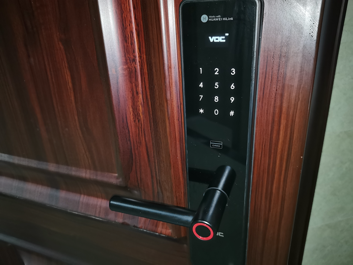 高灵敏度指纹解锁，华为HiLink VOC智能门锁X11全方位评测
