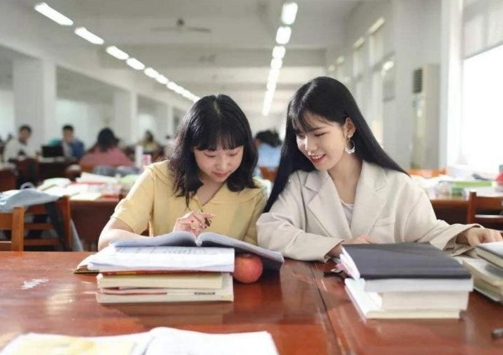 考研院校人气榜单来了，榜首并非985大学，师范院校意外成为热门