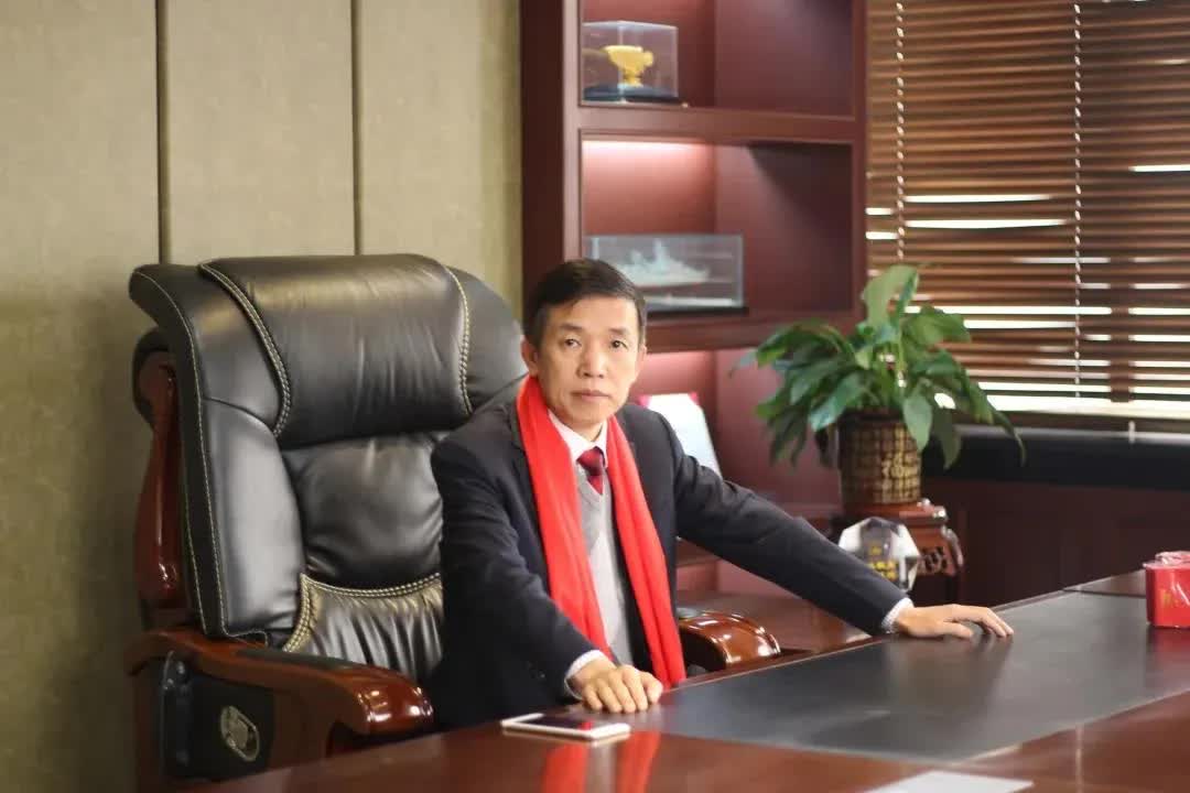 TA每年以100+门店递增！五年打造现代砖最大终端网络