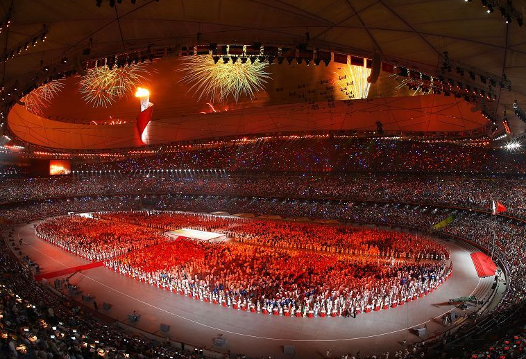 北京办奥运会花了多少钱（北京奥运会投资3000亿，如今13年过去了，到底是赚还是赔？）