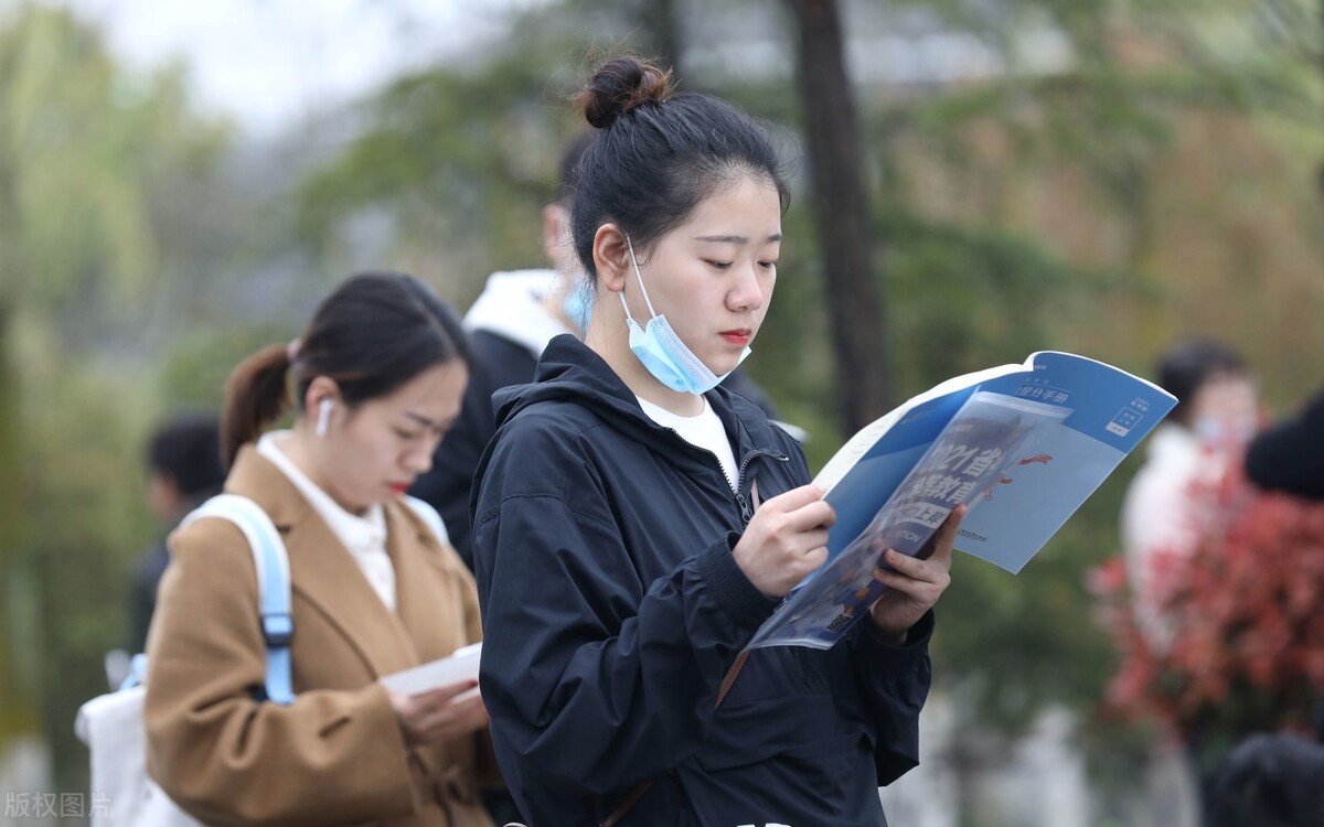 报考选调生，定向与非定向的差别有多大？非定向更易“选而不调”