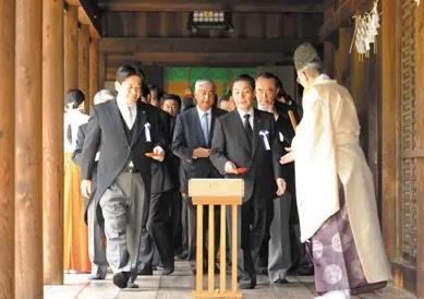 日本镇魂塔：压着中国238块石头，很多来自长城和泰山，其心可诛