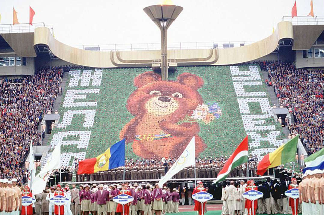 苏联举办过奥运会吗(1980年苏联奥运会：中、美等67个国家缺席，花了90亿美元)