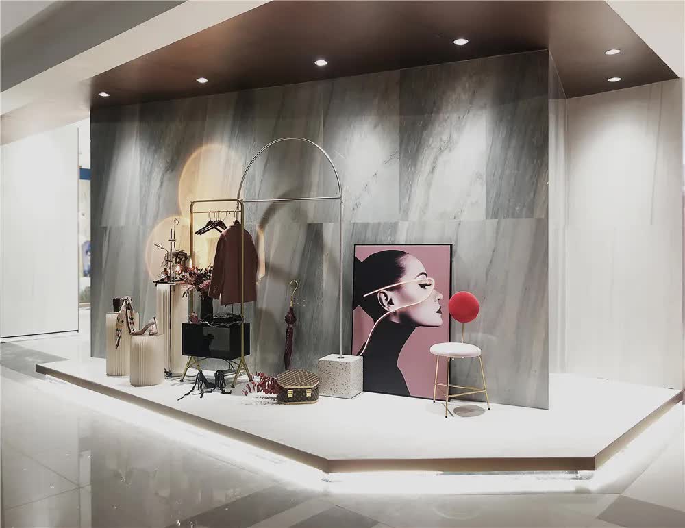 TA每年以100+门店递增！五年打造现代砖最大终端网络