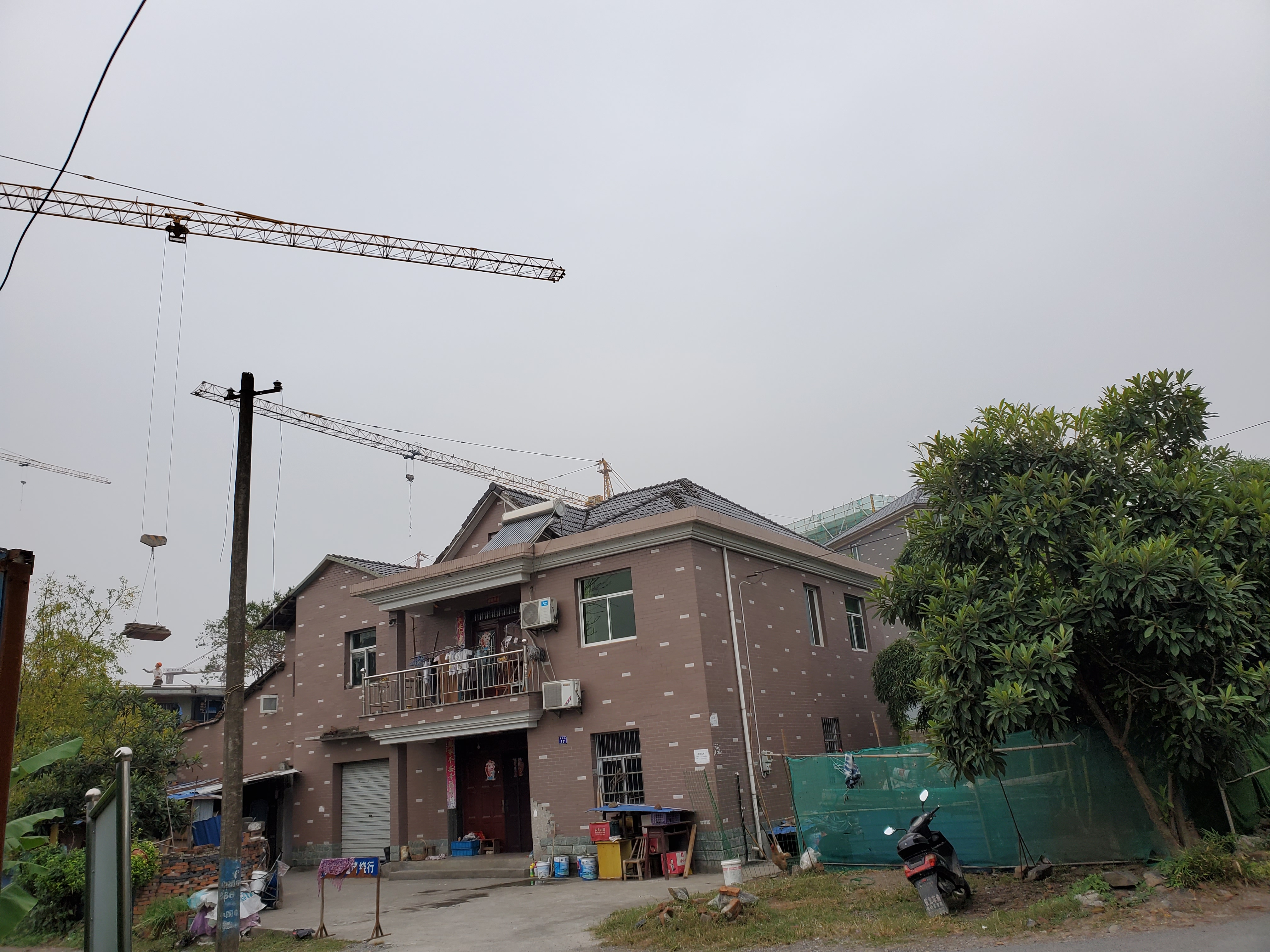 中锐招商星未来和绿都鉴未来该如何选择？实地踩盘对比两者优劣势