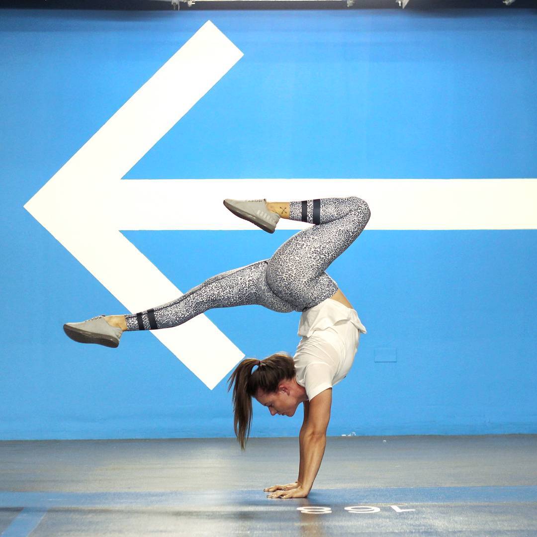 大学里如何养成健身的习惯,鸽王式悄悄告诉你,每天一套瑜伽即可