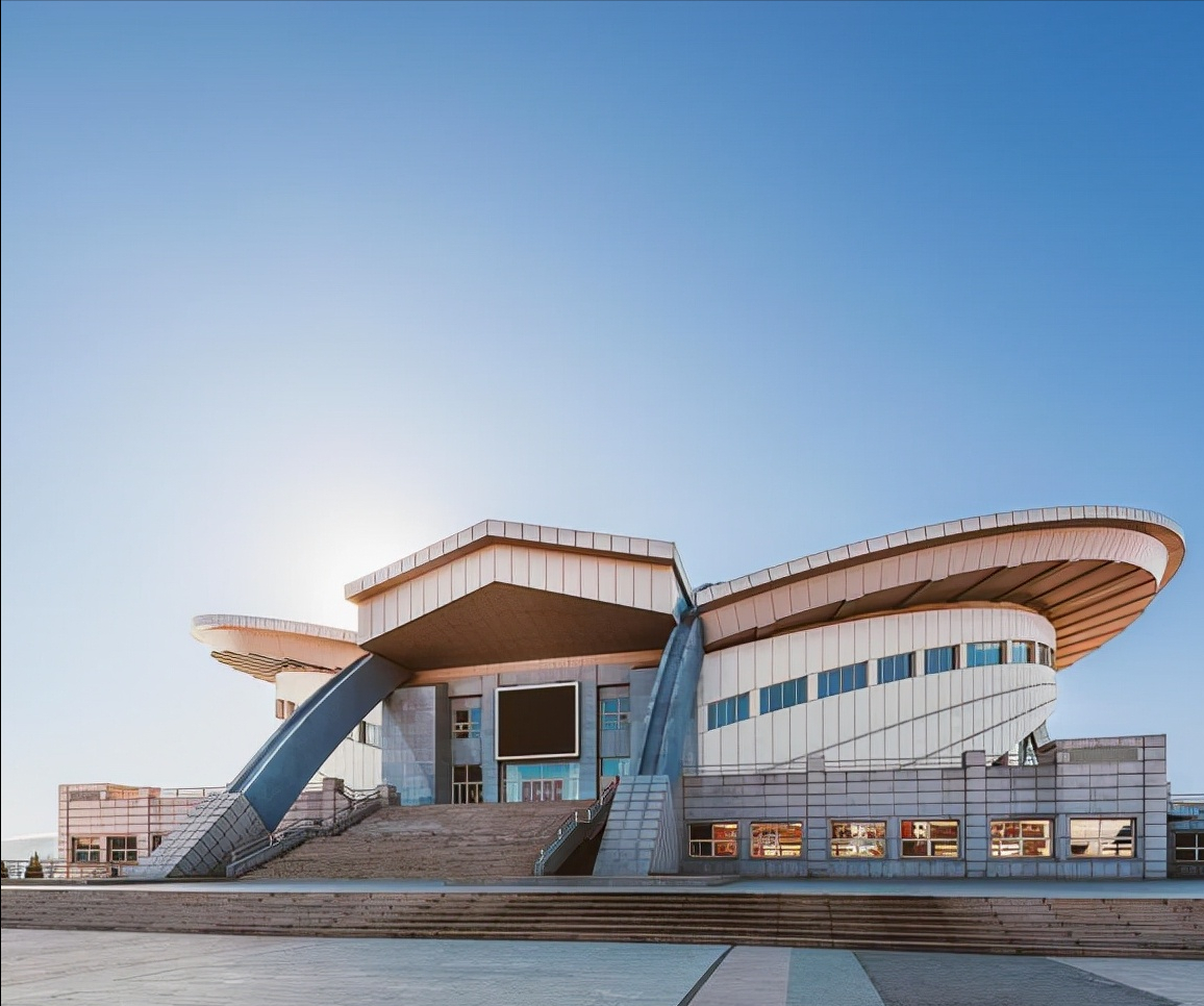 山西现代经贸技工学校（山西这2所大学毕业证一文不值）