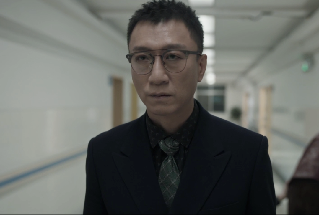 在娱乐圈发展的这些年,孙红雷一直兢兢业业,为观众带来了很多优秀的