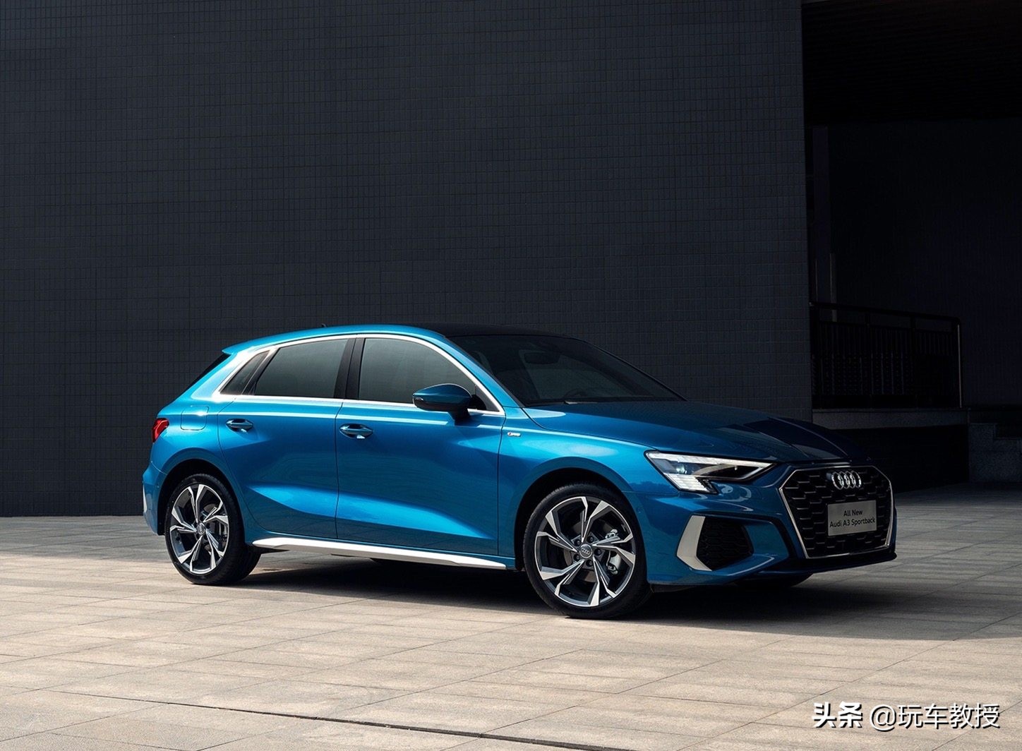 a4大还是a3大(a4大还是a5大纸张)-第1张图片-科灵网