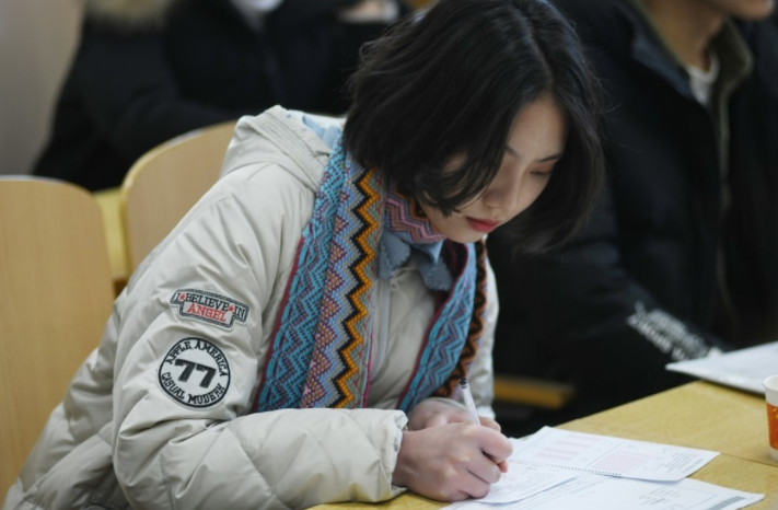 大学生要注意，很多证书考了也没用，有“含金量”的是这些证书