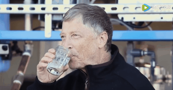 开直播撒700万、修厕所耗资上亿，美国版王思聪人设为啥还没崩？