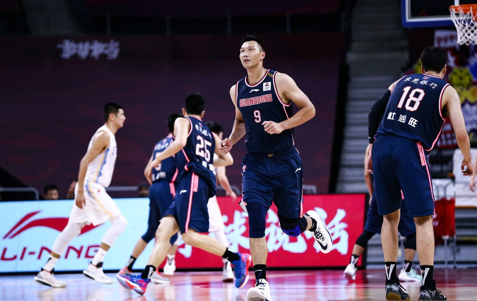 cba赛后发布会去哪里看（CCTV5直播！宏远福建二番战，阿联轮休赵睿禁赛，杜锋拒绝连败）