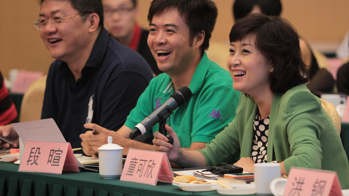 跳水比赛的解说是谁(东京奥运会上,最受欢迎的10名中国解说员)