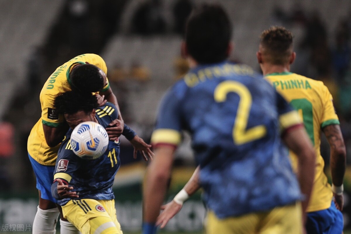 世界杯巴西对哥伦比亚内马尔（世预赛-内马尔助攻帕奎塔破门 巴西1-0哥伦比亚 12场不败提前出线）