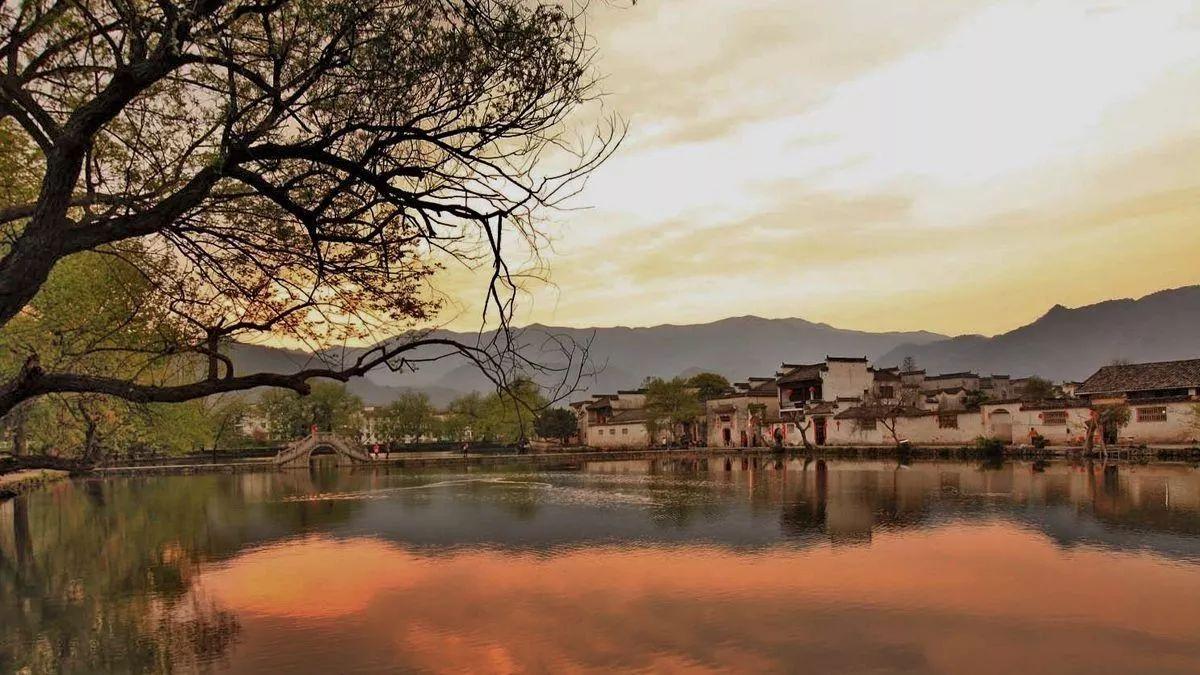 《乡土中国》最准确的十句话，熟人社会，少契约却守规矩