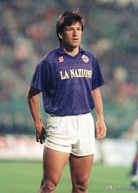 2010巴西世界杯球员名单（为何10年世界杯巴西队没带上大小罗？球迷：因主帅邓加心胸狭窄）