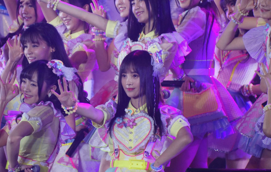 豌豆公主鞠婧祎，一场流行人设与偶像自我认知的冲突