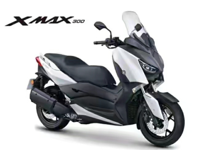 雅马哈XMAX300售价4.98万，如果本田CB400X，也是这个价如何选？