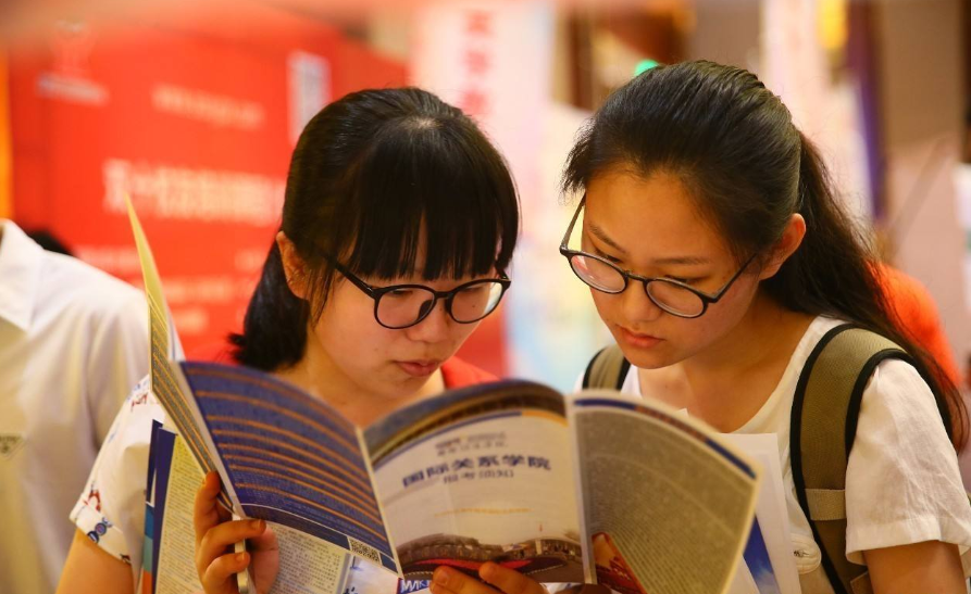 河北这4所野鸡大学“臭名远扬”，人民日报已曝光，考生需谨慎