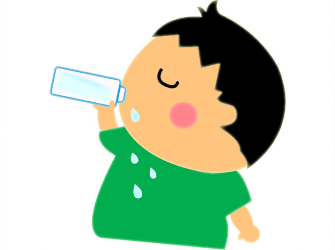 夏天小朋友饮水要怎么喝？小朋友喝水、存放水的问题一篇全搞定