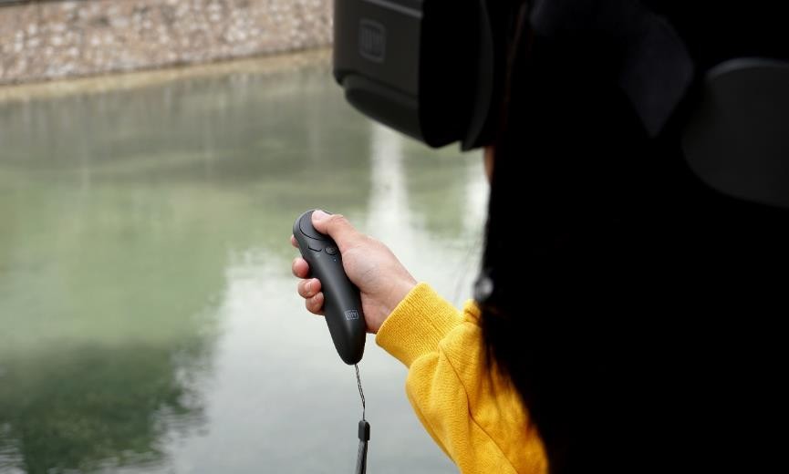 便携IMAX影院，未来的产品，爱奇艺奇遇2S VR眼镜体验
