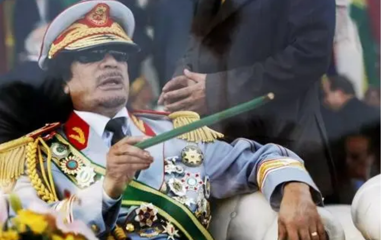 极端主义与《古兰经》：2009年联合国大会上的对话与挑战