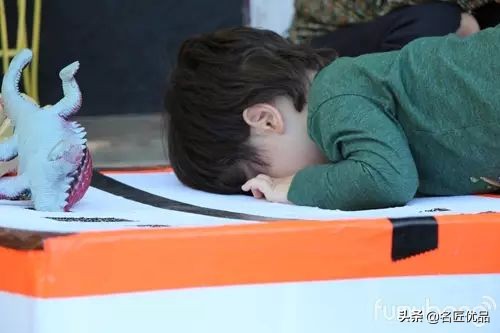 快递纸箱不要扔，25款纸箱感统玩具学起来！废物利用不用花钱了