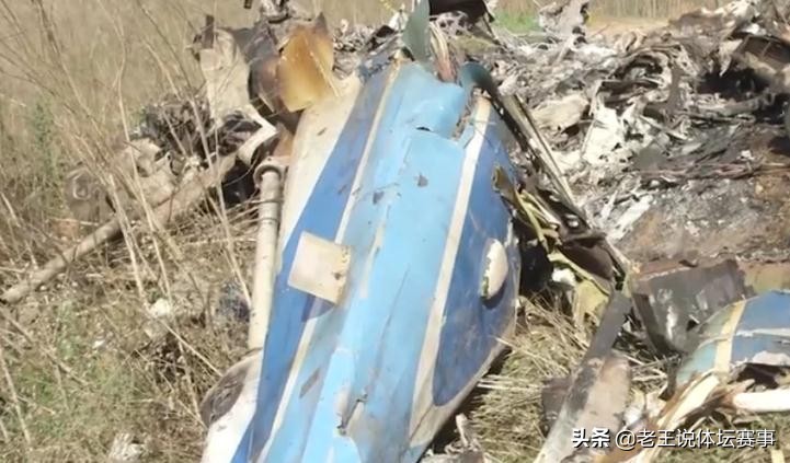 科比布萊恩特墜機身亡高清照片（科比墜機最新高清照！大火沖天飛機殘骸清晰可見，科比遺體已找到）