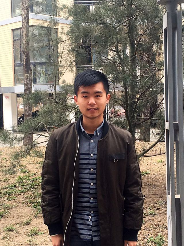 高考前两次模拟考失利，高考翻身成安徽理科状元，成功考入清华