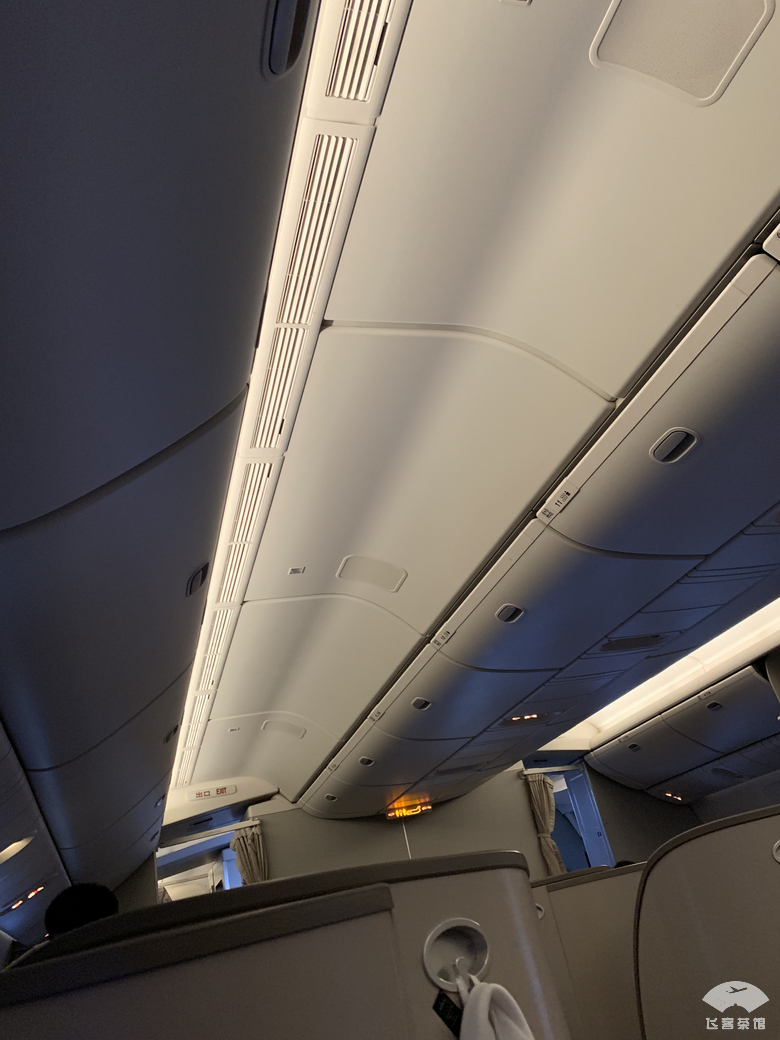 波音777座位「波音777座位号排布图」