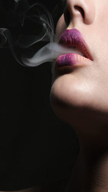 烟是女人最好的情人