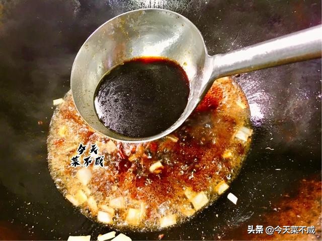 家常炖鲅鱼，不煎不炸，多放这两种调料，一点不腥，我经常这样做