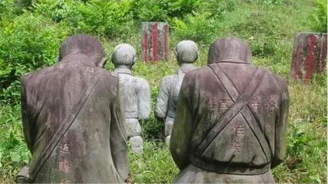 日本镇魂塔：压着中国238块石头，很多来自长城和泰山，其心可诛