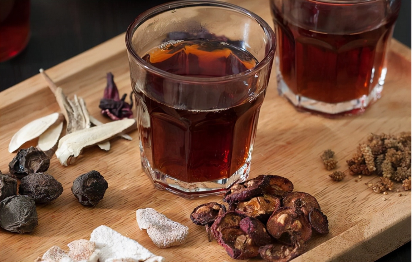 酸梅汤一定是酸甜的？错了，起初的酸梅汤就是黑暗料理，赶上药了