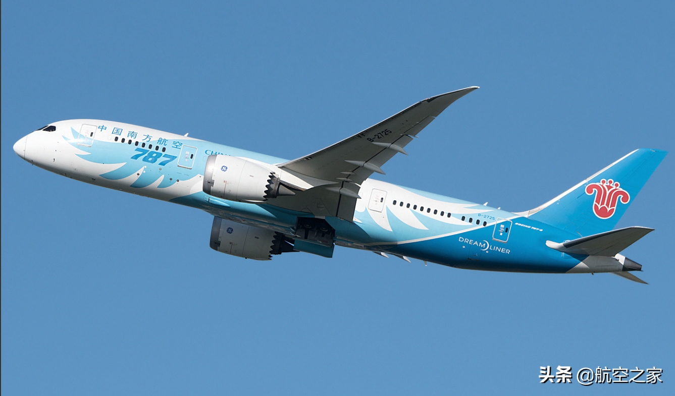 其中包括10架波音787-8(平均机龄7.8年)和17架波音787-9(平均机龄2.