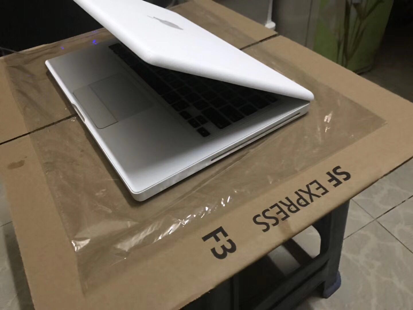 苹果笔记本a1181「苹果笔记本电脑a1466」