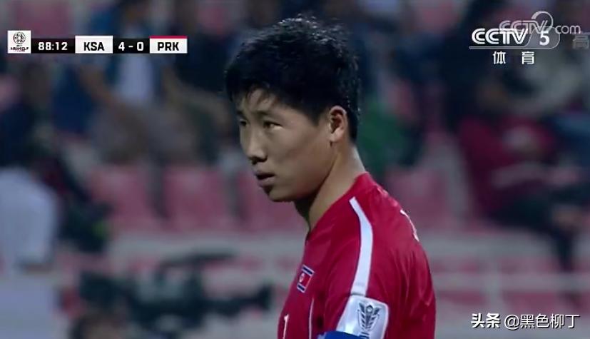 亚洲杯被低估夺冠热门大爆发！朝鲜球员被踢得喃喃自语+仰天长叹