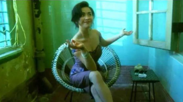 劉嘉玲遭綁架拍不雅照，大佬陳惠敏幫其要回，12年后照片為何被曝