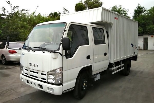 16万买一台五十铃轻卡值吗?卡车司机:只有开过的人才知道