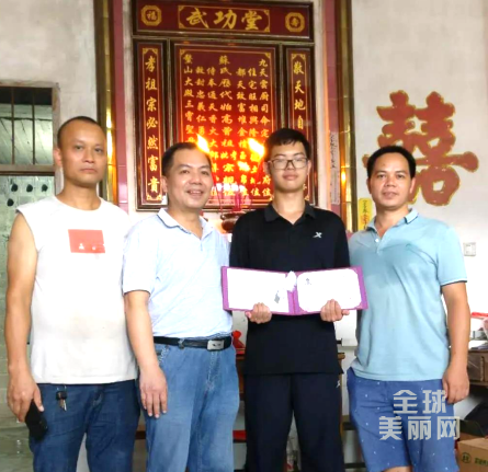 广西都安县芊芊学子苏铋胜等10位同学考上清华大学、北大