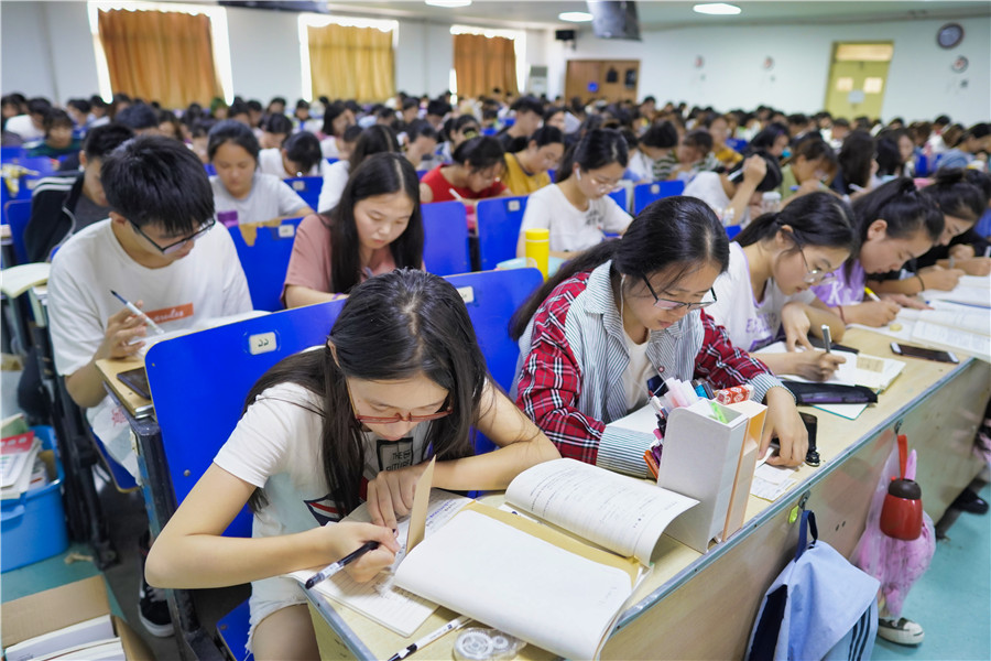 专升本录取：临沂大学分数差惊人，潍坊科技学院9个专业已公布