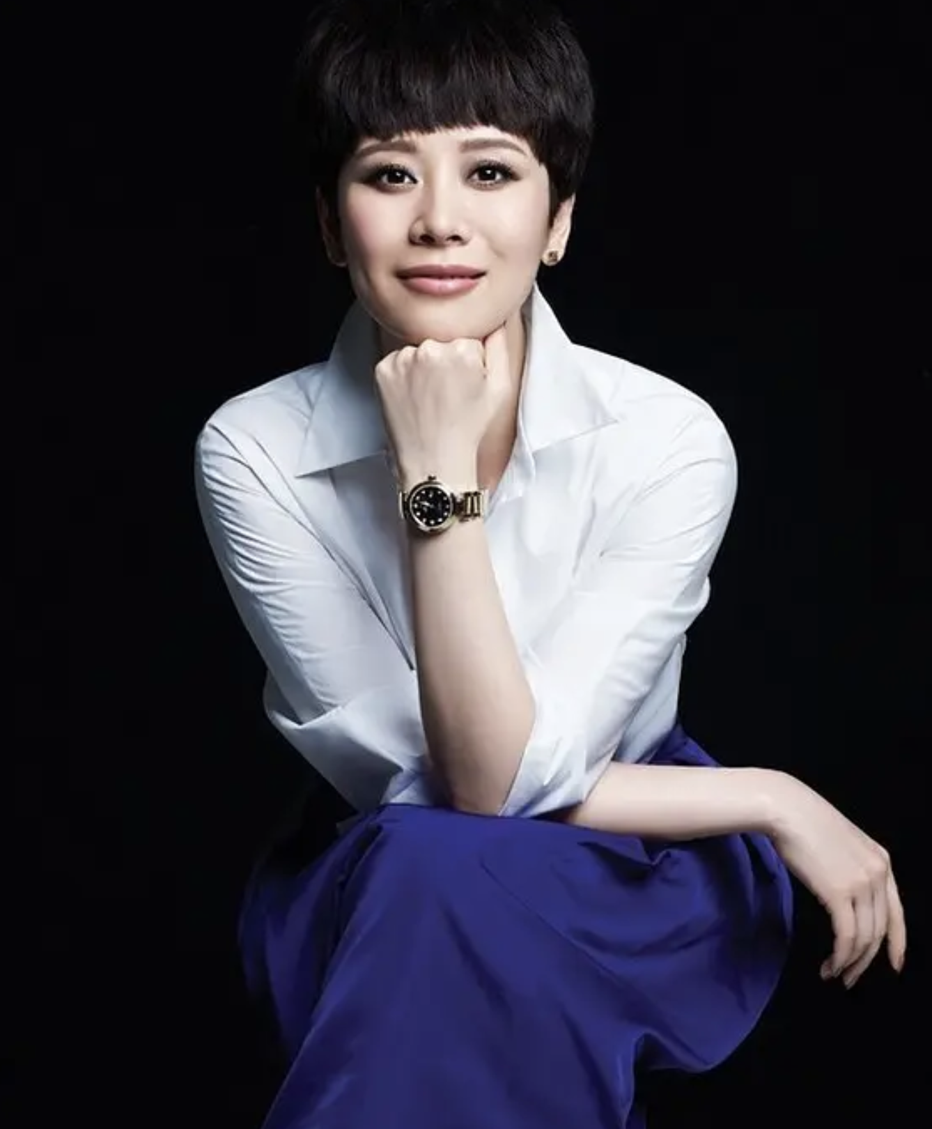 海清演员简介("国民媳妇"海清的清醒人生,和她那段隐秘的婚姻)