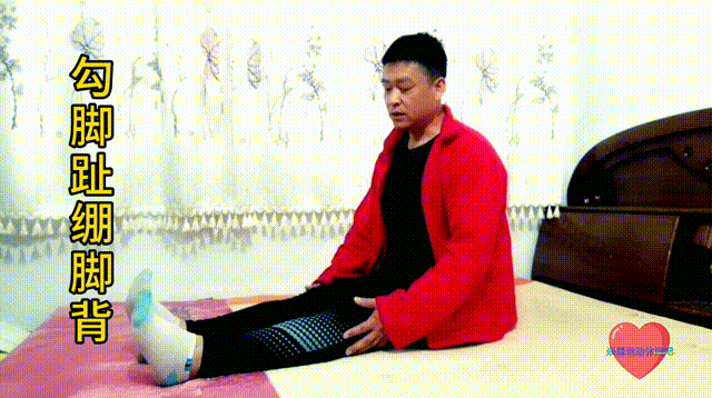 深蹲是健身动作之王，小腿状态不良有点儿难办，锻炼内容需微调