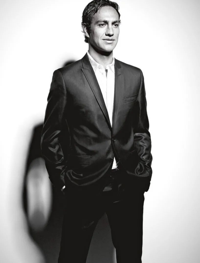 型男托蒂(这支王者之师曾是足坛颜值巅峰,如今终于等来文艺复兴)