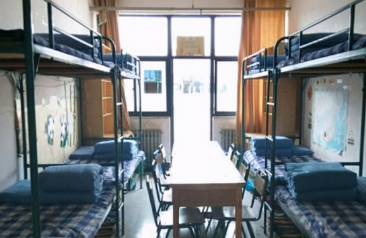 大学宿舍被分为“五个等级”，三等颇受喜爱，一等高端却屡遭吐槽