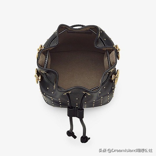 新包 | Fendi 更新2020春夏系列手袋：Peekaboo 大尺寸托特包