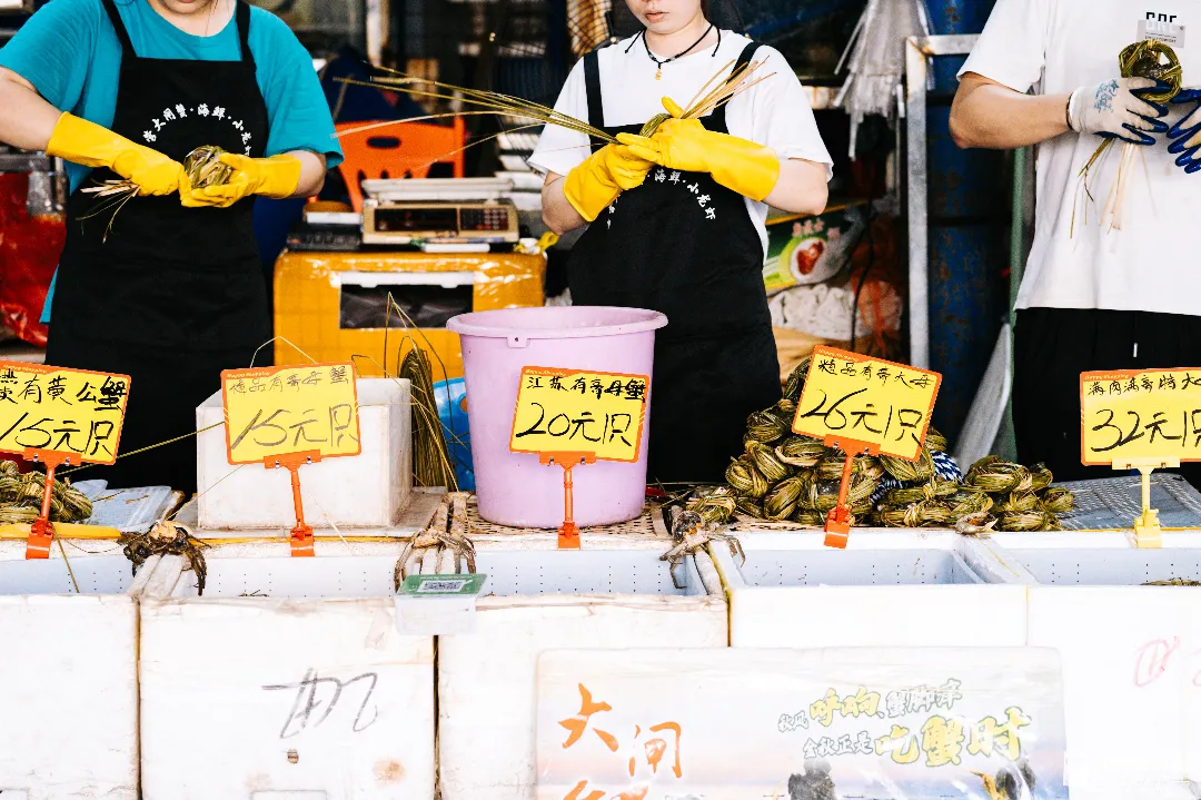 100元能買多少海鮮？實測深圳4家海鮮市場，太卷了